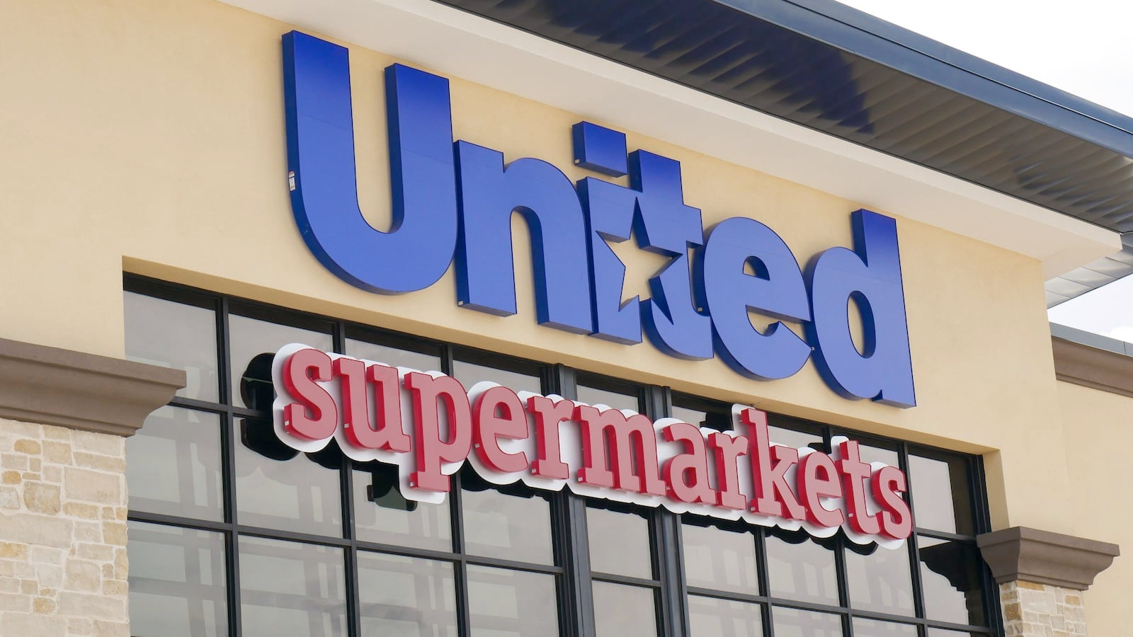 United Supermarkets Cuts 126 Jobs—Because Even Your Grocer Isn’t Safe in This Economy